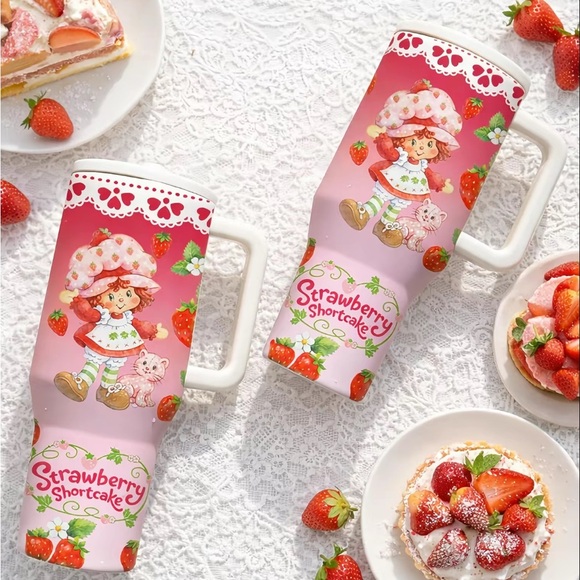 Strawberry Shortcake Pink Character Travel Mug - Cute Strawberry Design - Picture 2 of 4
